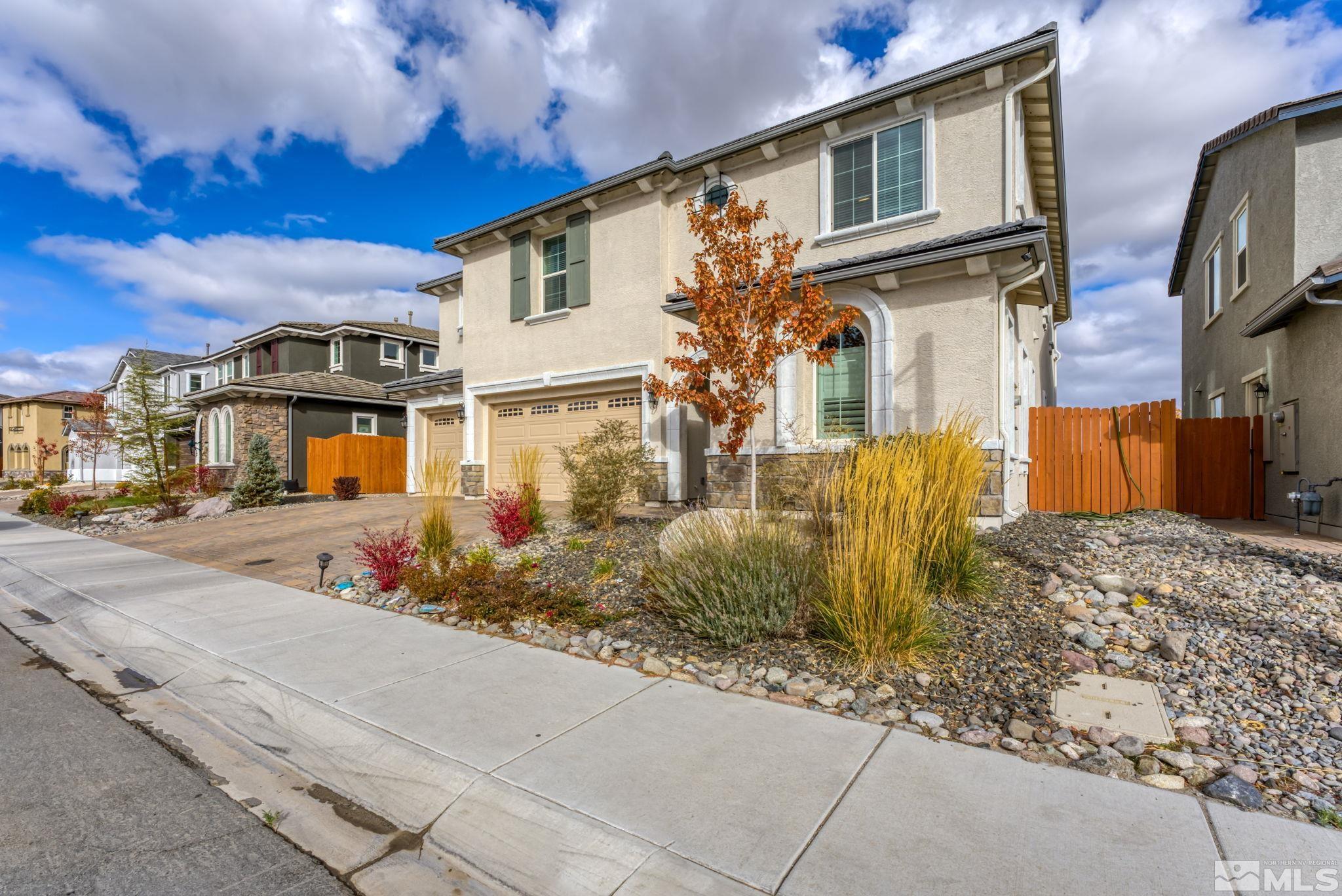 2219 Pinehills Road Reno, NV 89521 - Photo 2 of 40 Photo 2