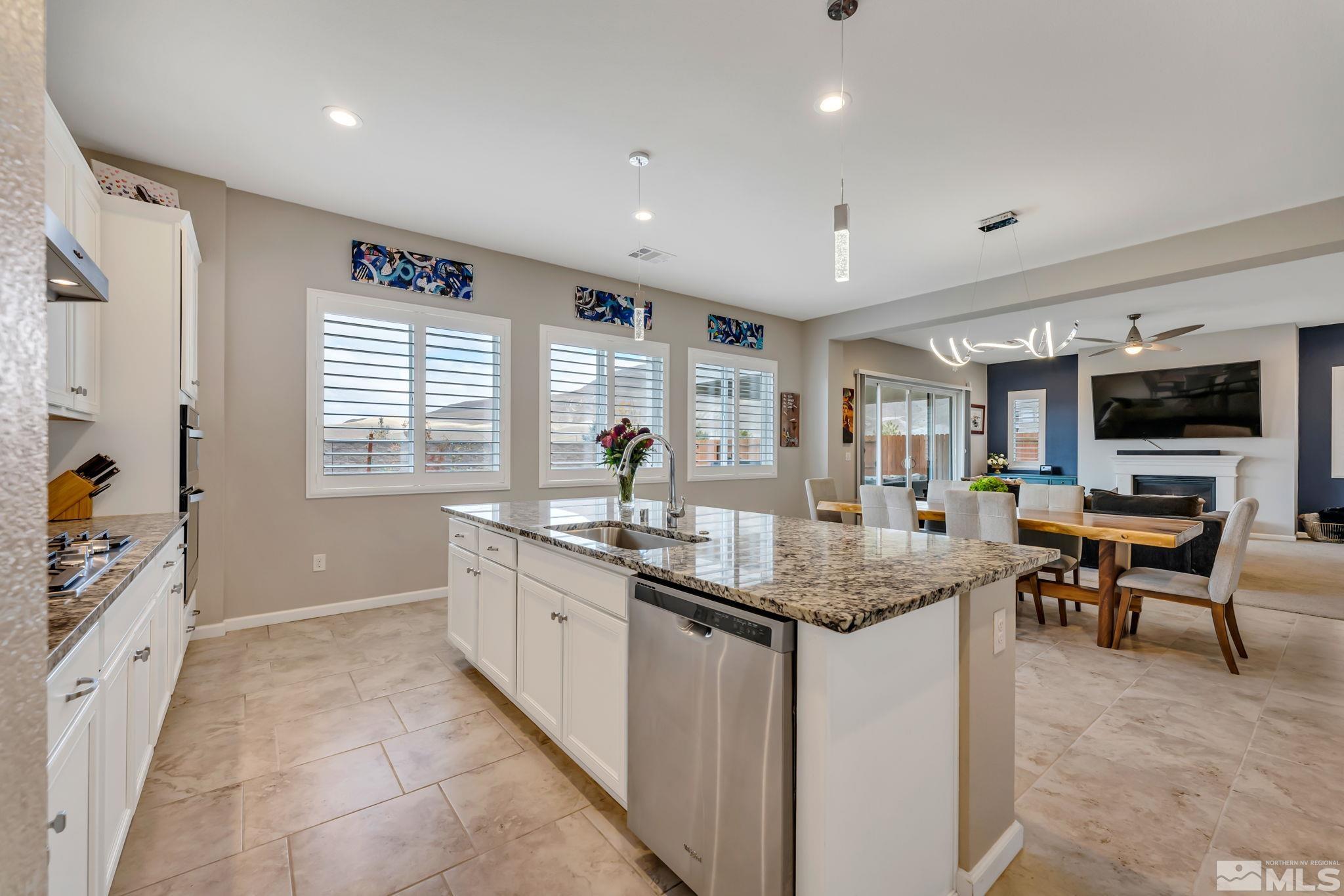 2219 Pinehills Road Reno, NV 89521 - Photo 9 of 40 Photo 9