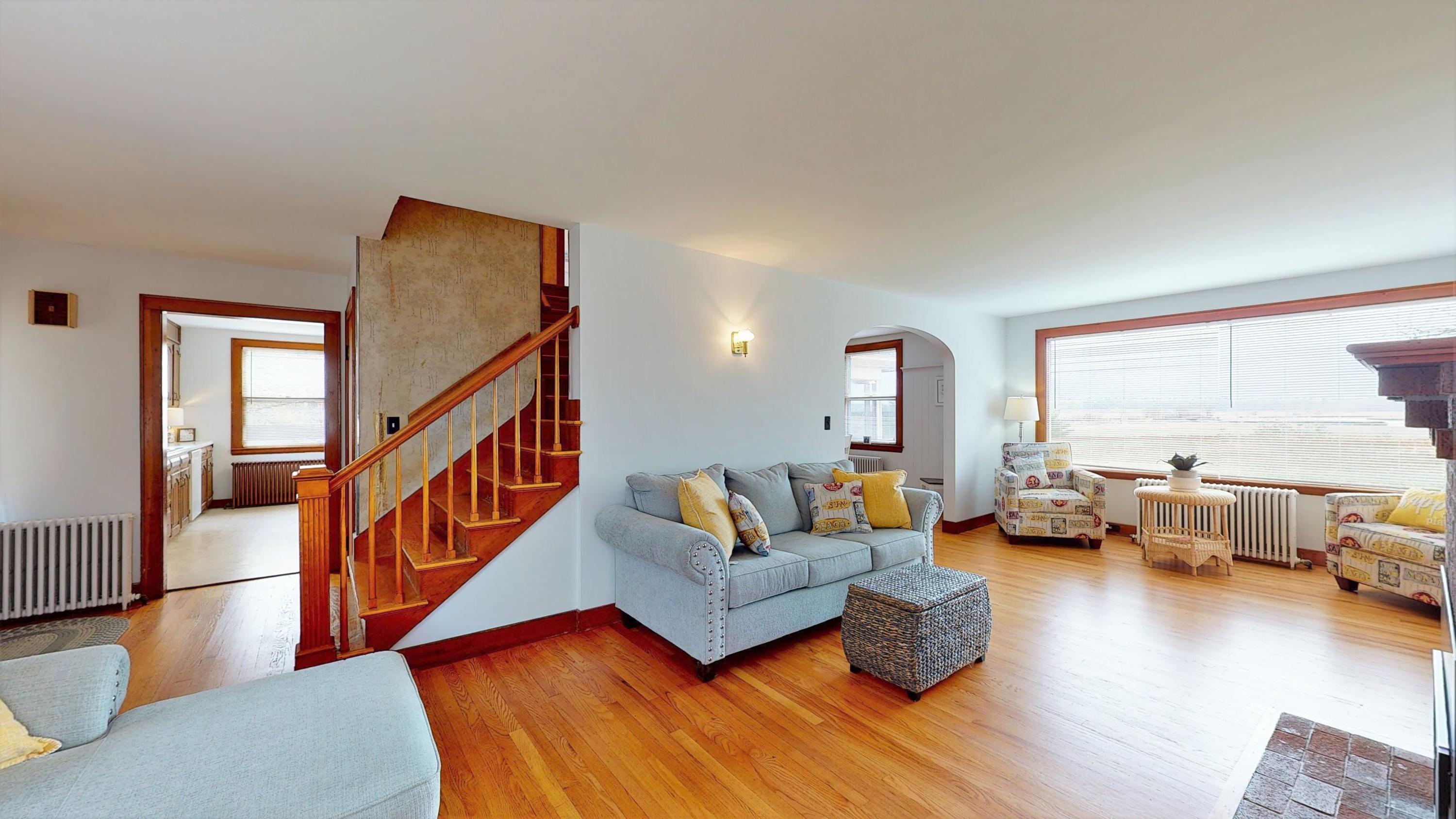 140 Pine Point Road Scarborough, ME 04074 - Photo 18 of 71 Living room