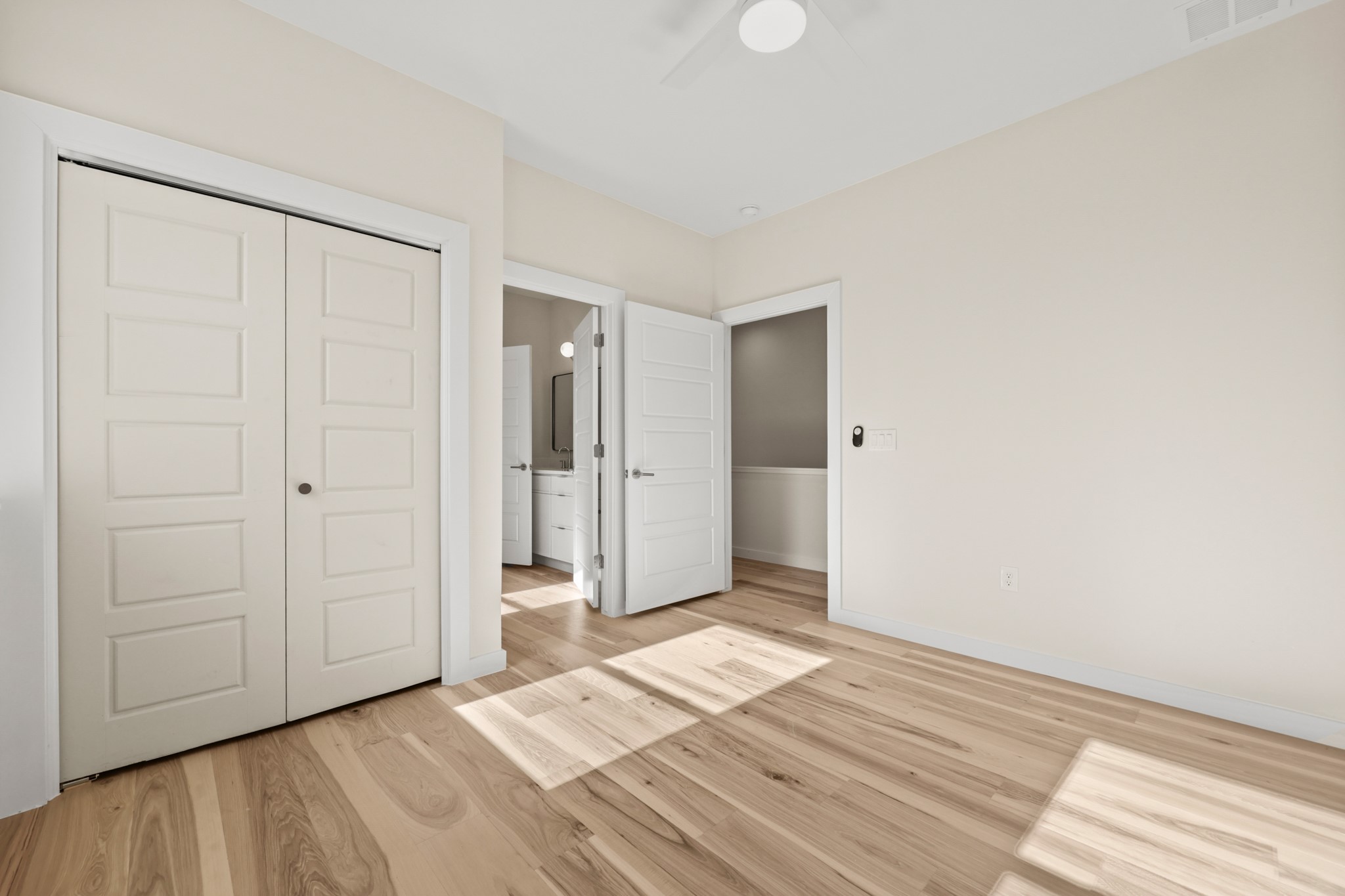 4801 Sara Drive, Unit A Austin, TX 78721 - Photo 32 of 40 Unit A