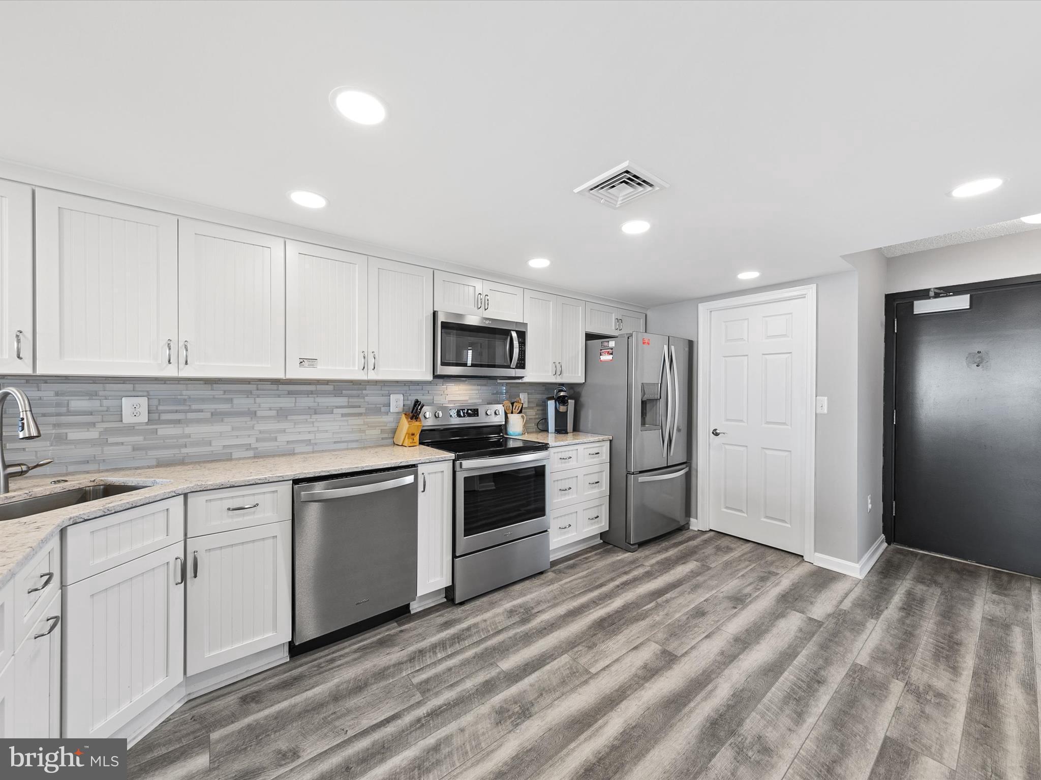 503 North Edgewater House Road, Unit 503N Bethany Beach, DE 19930 - Photo 13 of 51 Recessed lighting