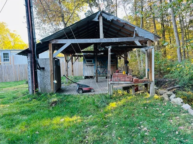 $195,000 | 1790 Massachusetts Avenue, Unit 22, Lunenburg, MA 01462