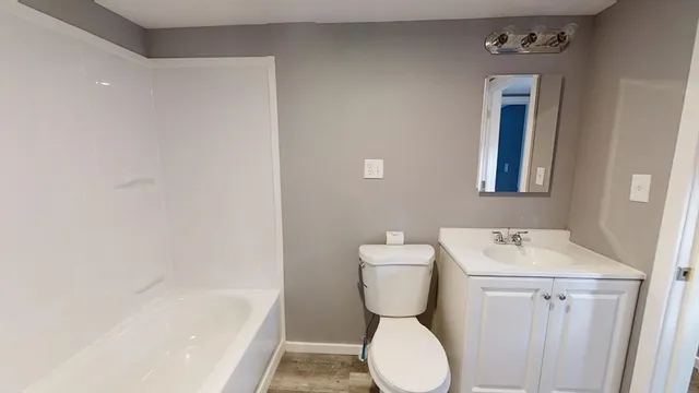 $195,000 | 1790 Massachusetts Avenue, Unit 22, Lunenburg, MA 01462