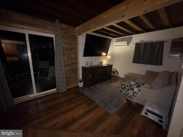 $349,900 | 41 West Raritan Drive, Tuckerton, NJ 08087