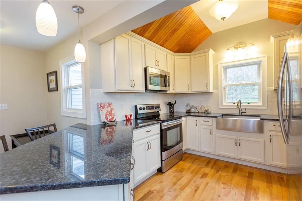 2354 Harpswell Islands Road Bailey Island, ME 04003 - Photo 8 of 28 Photo