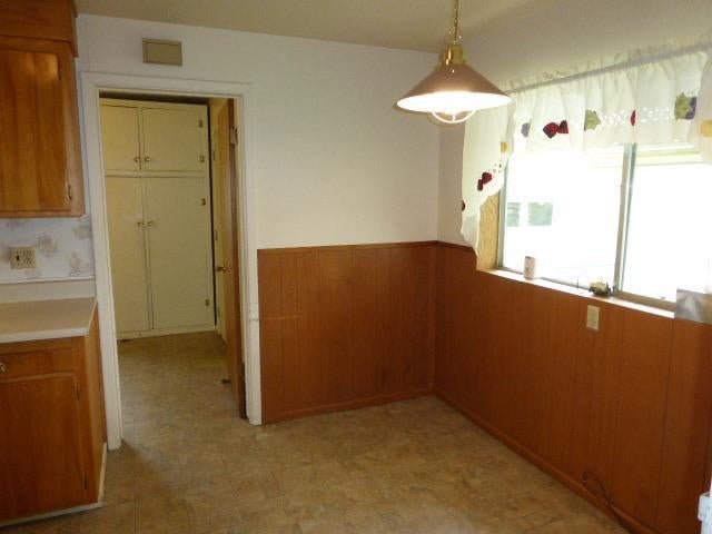 1143 Oak Grove Road Medford, OR 97501 - Photo 14 of 35 Additional Photo