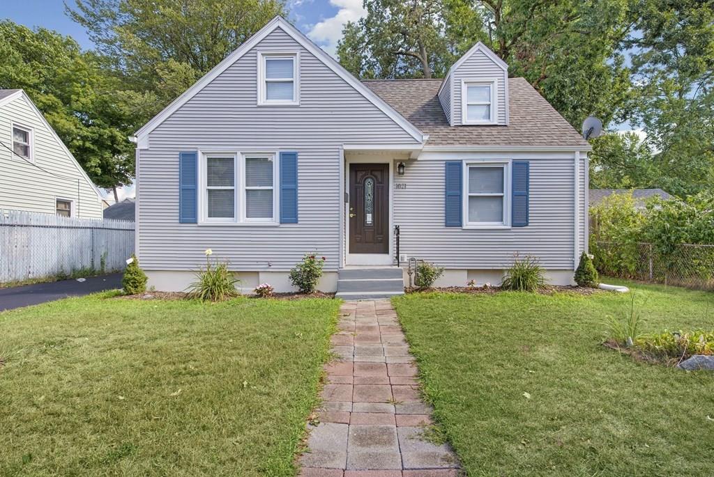 1021 Carew Street Springfield, MA 01104 - Photo 5 of 21 Gallery Image 5