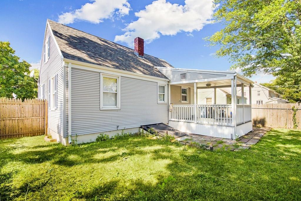 1021 Carew Street Springfield, MA 01104 - Photo 8 of 21 Gallery Image 8