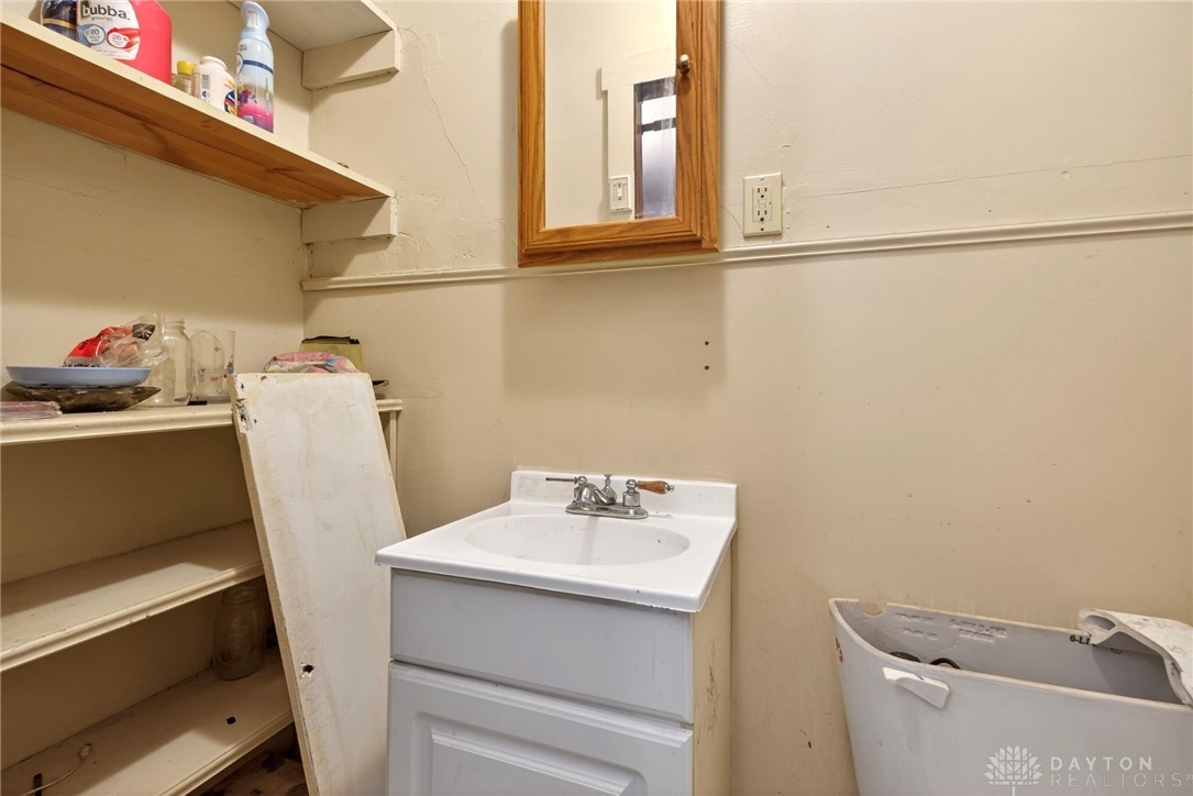1682 Edwards Avenue Springfield, OH 45503 - Photo 22 of 41