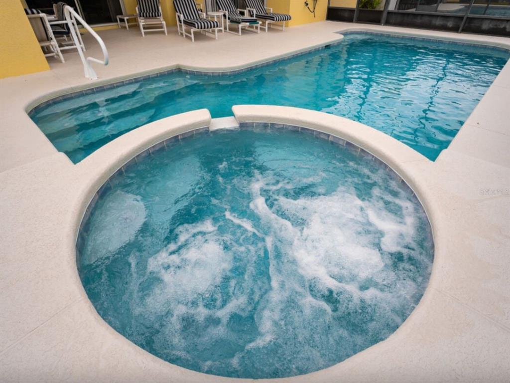 641 Old Bridge Circle Davenport, FL 33897 - Photo 2 of 28 an aerial view of a swimming pool