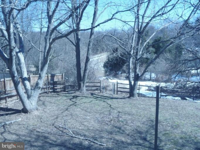 14933 Joshua Tree Road North Potomac, MD 20878 - Photo 14 of 15 Back yard