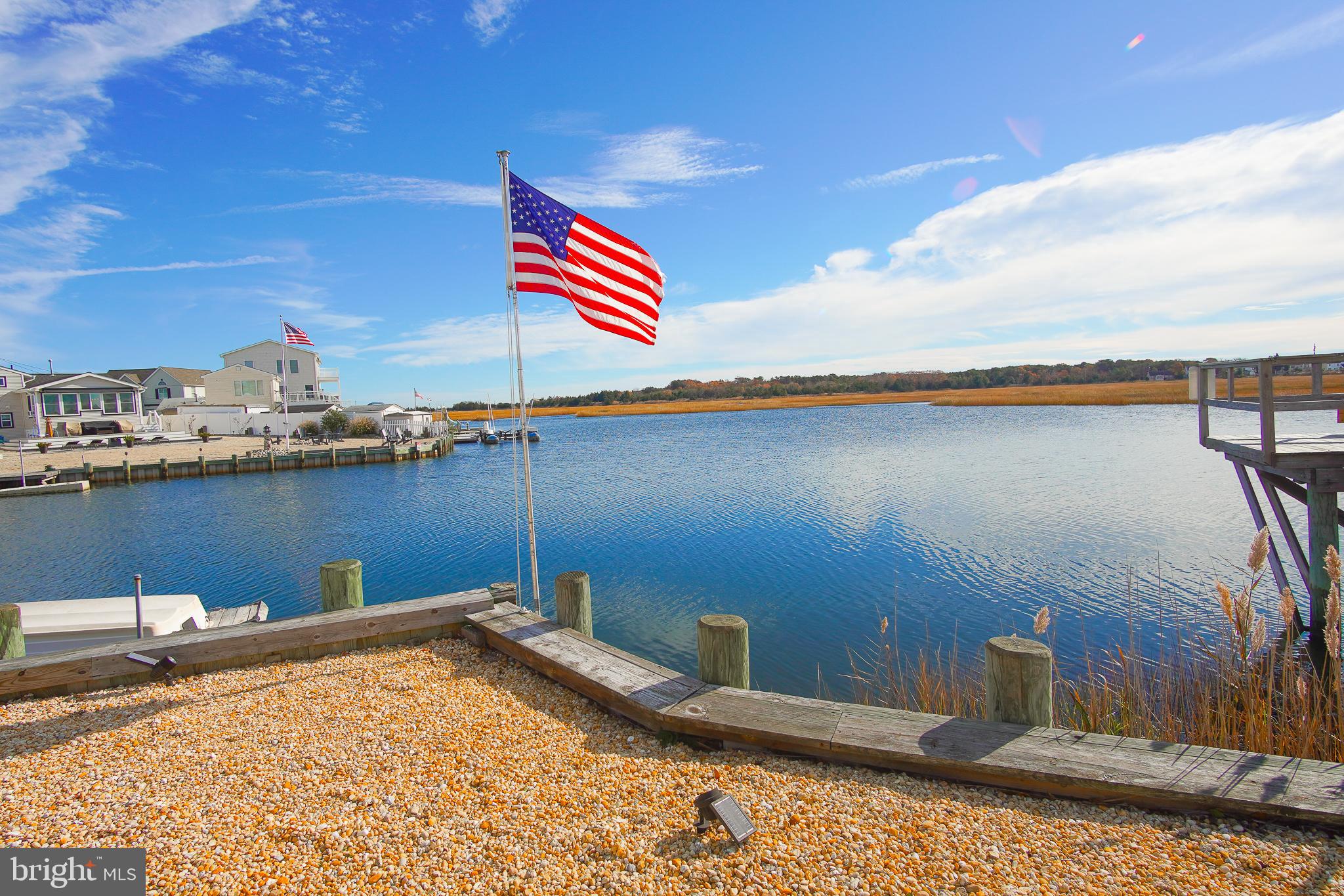 35 Walkill Road Tuckerton, NJ 08087 - Photo 25 of 42 a view of a terrace with wooden fence