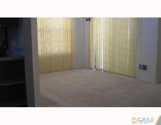 2 D Hempstead Road Monroe Township, NJ 08831 - Photo 3 of 8 Gallery Image 3