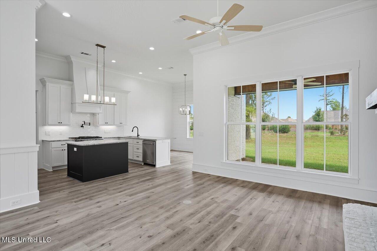 100 Grayson Way Madison, MS 39110 - Photo 6 of 41 IMG_3492