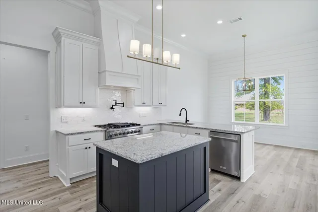 $484,000 | 100 Grayson Way, Madison, MS 39110