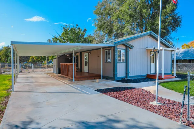 $235,000 | 629 15th Street, Vale, OR 97918