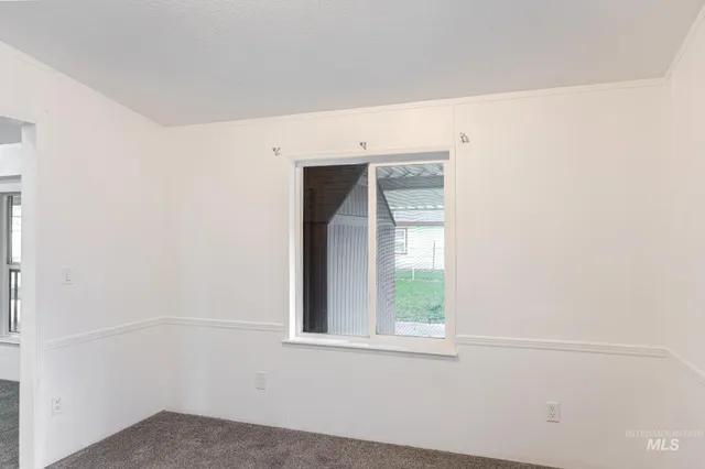 $235,000 | 629 15th Street, Vale, OR 97918