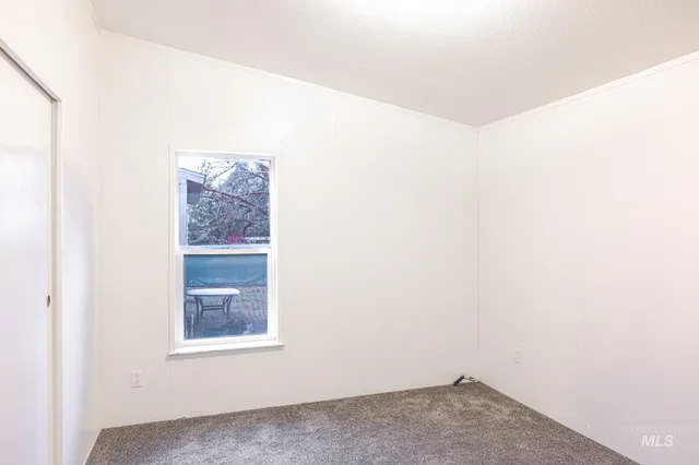 $235,000 | 629 15th Street, Vale, OR 97918