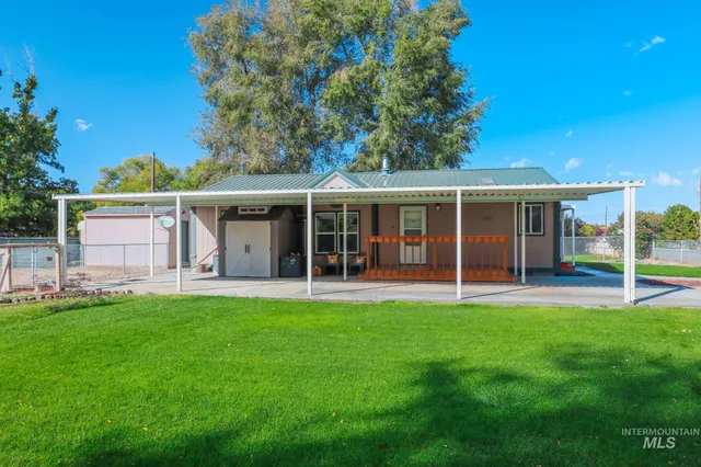 $235,000 | 629 15th Street, Vale, OR 97918