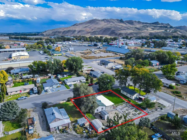 $235,000 | 629 15th Street, Vale, OR 97918