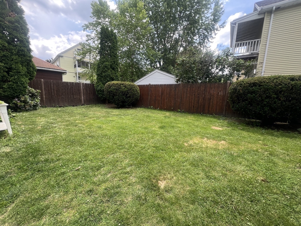 35-37 Flett Road, Unit 37 Belmont, MA 02478 - Photo 18 of 20