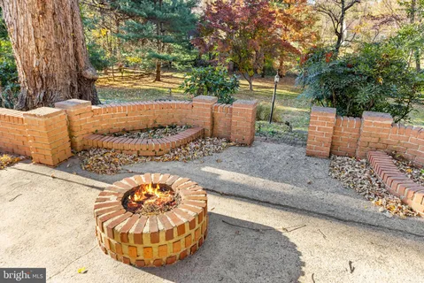 $630,000 | 6426 Beechwood Drive, Columbia, MD 21046