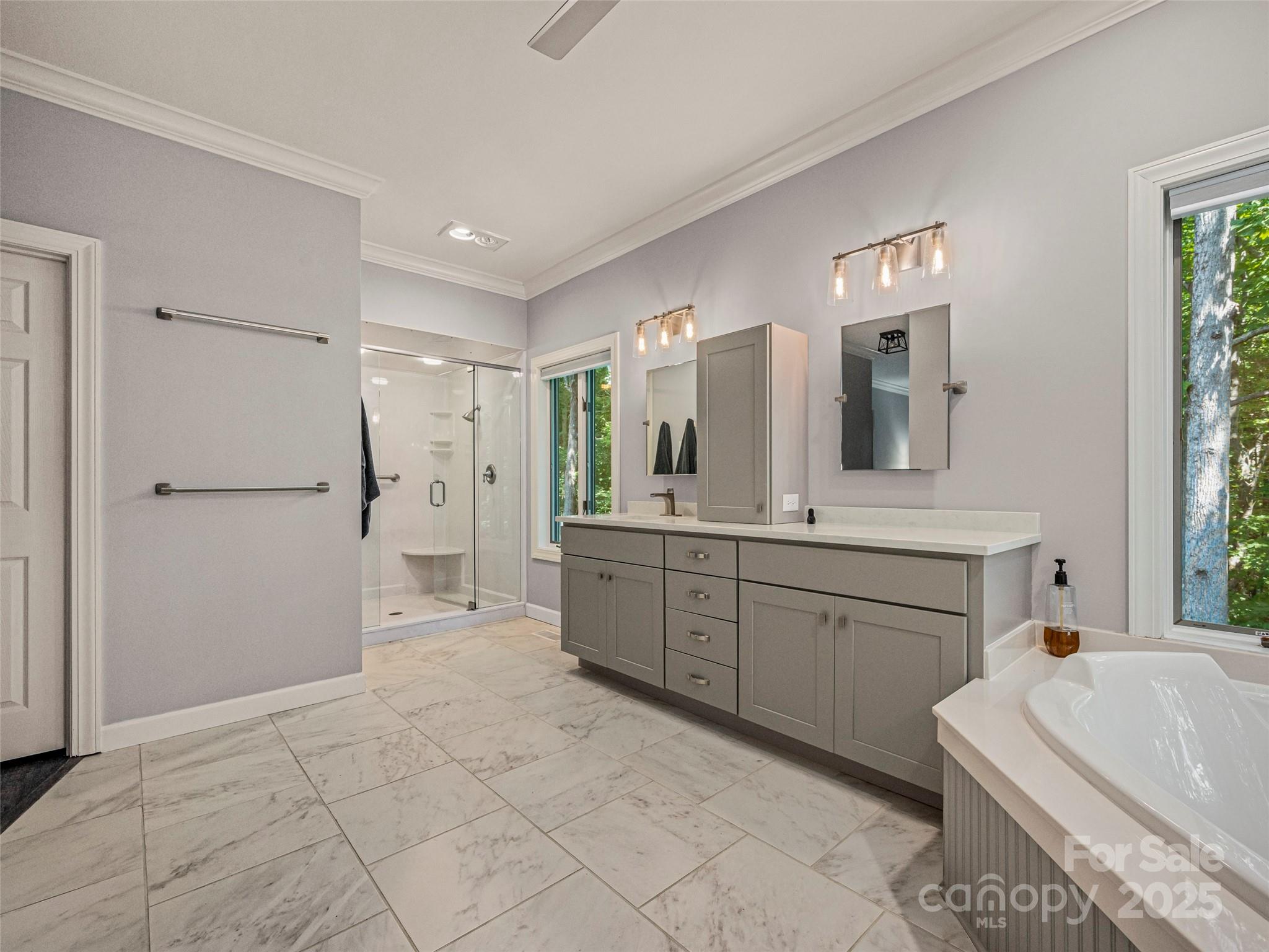 117 Little Cherokee Ridge Hendersonville, NC 28739 - Photo 29 of 48 Gallery Image 29