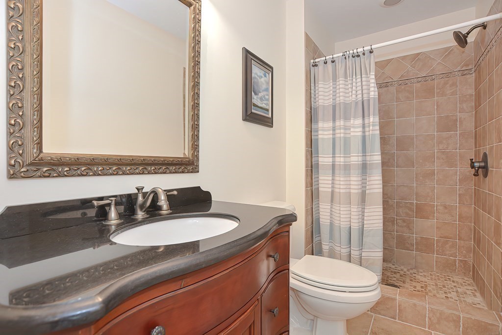 39 Oriole Road Medfield, MA 02052 - Photo 34 of 42 Gallery Image 34