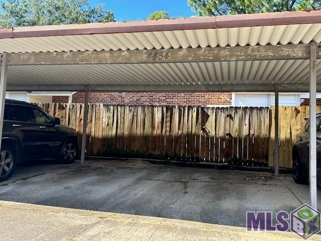 $1,350 | 4454 Stumberg Lane, Baton Rouge, LA 70816