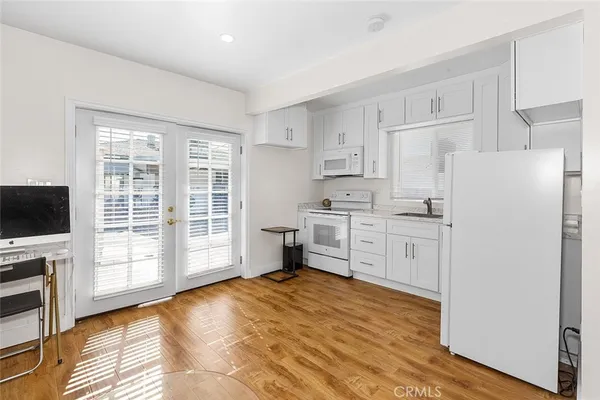 $850,000 | 8827 Sylmar Avenue, Panorama City, CA 91402