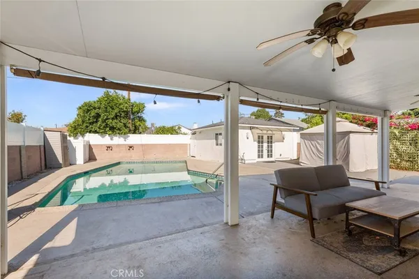 $850,000 | 8827 Sylmar Avenue, Panorama City, CA 91402