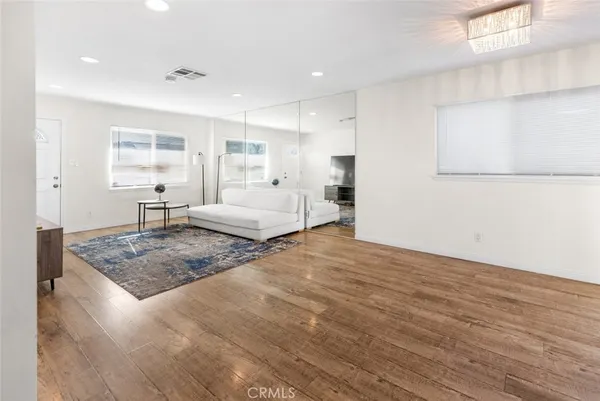 $850,000 | 8827 Sylmar Avenue, Panorama City, CA 91402