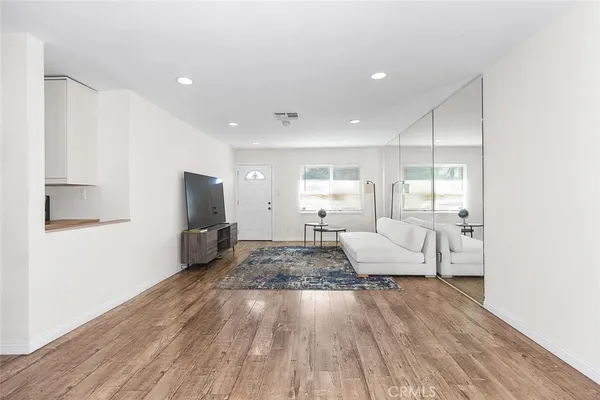 $850,000 | 8827 Sylmar Avenue, Panorama City, CA 91402