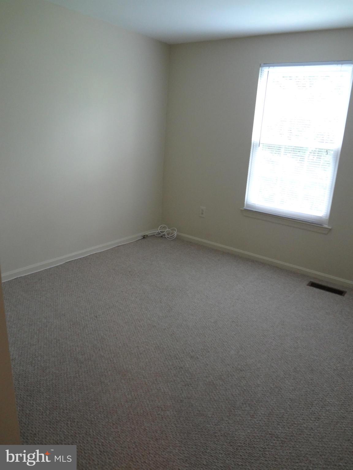 14849 Hammersmith Circle Silver Spring, MD 20906 - Photo 14 of 24 Bedroom