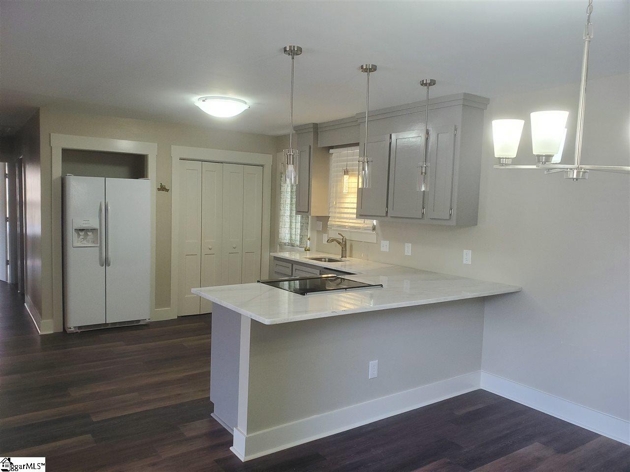 14 Webster Road Greenville, SC 29607 - Photo 7 of 16