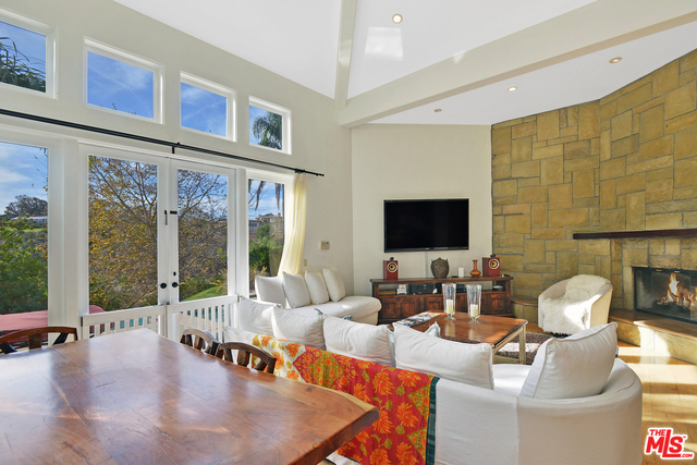 6725 Portshead Road Malibu, CA 90265 - Photo 30 of 36