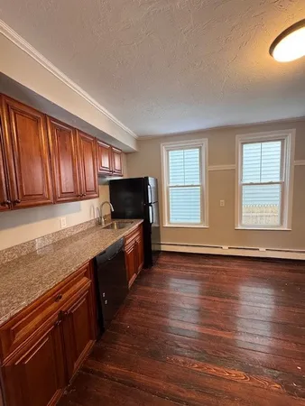 $2,175 | 63 Vernon Street, Unit 1, Providence, RI 02903