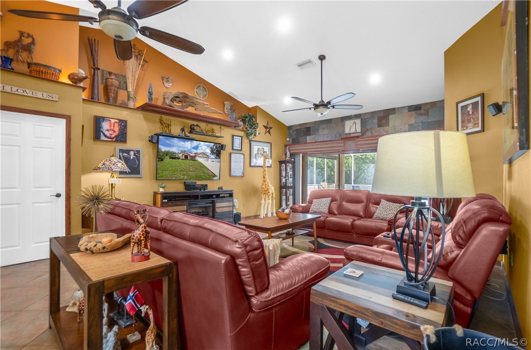 5225 East Backner Lane Inverness, FL 34452 - Photo 8 of 44 Gallery Image 8