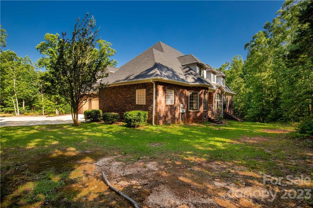 1504 Greyfox Estates Road Lancaster, SC 29720 - Photo 43 of 45 a front view of a house with garden