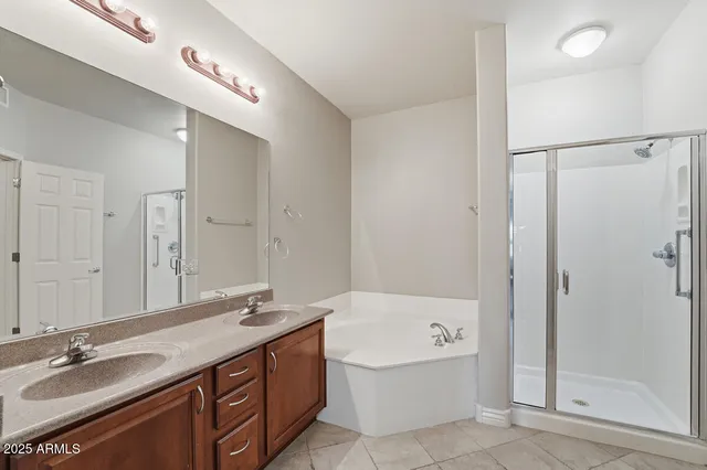 $397,000 | 5450 East Deer Valley Drive, Unit 2024, Phoenix, AZ 85054