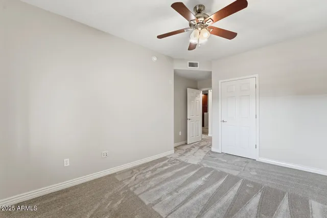 $397,000 | 5450 East Deer Valley Drive, Unit 2024, Phoenix, AZ 85054