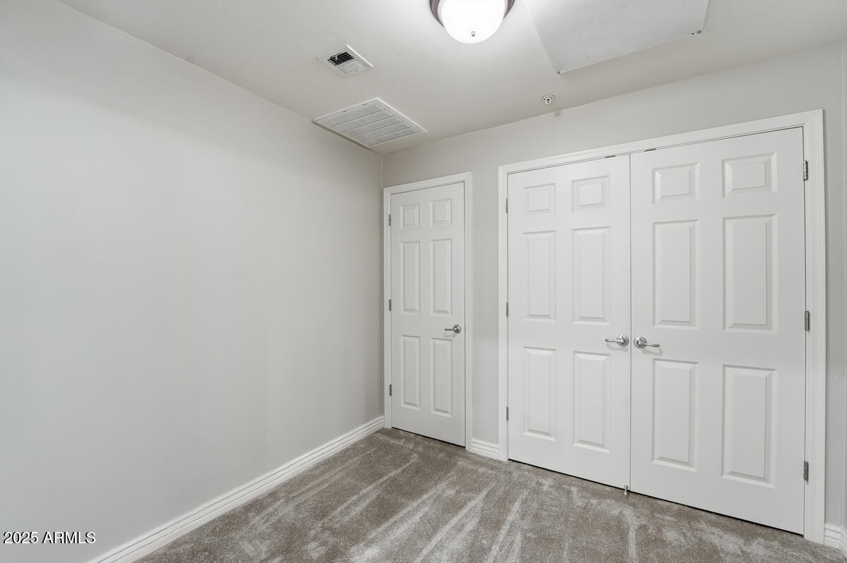 5450 East Deer Valley Drive, Unit 2024 Phoenix, AZ 85054 - Photo 8 of 50 a view of an empty room