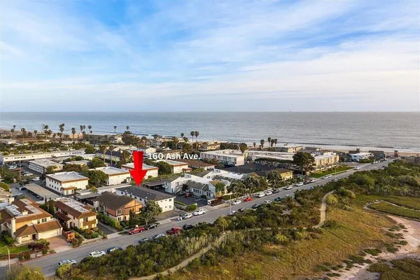 $3,950 | 160 Ash Avenue, Unit 7, Carpinteria, CA 93013