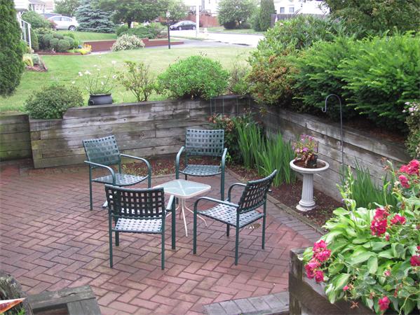67 Santoro Road Worcester, MA 01606 - Photo 7 of 23 Gallery Image 7