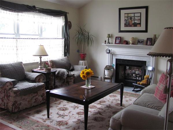 67 Santoro Road Worcester, MA 01606 - Photo 9 of 23 Gallery Image 9