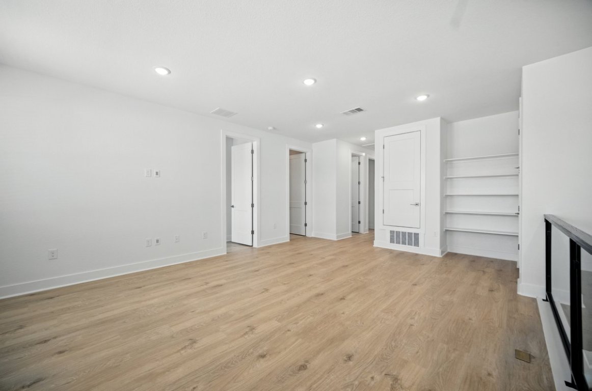 1602 Kit Circle Austin, TX 78758 - Photo 13 of 31