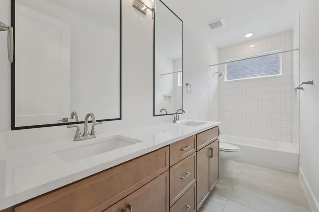 $849,990 | 1602 Kit Circle, Austin, TX 78758