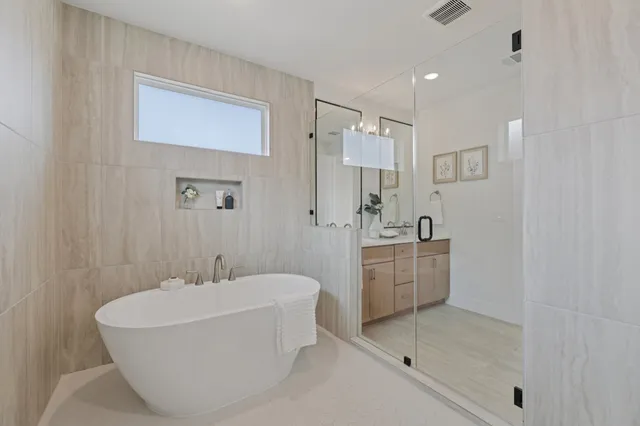 $849,990 | 1602 Kit Circle, Austin, TX 78758