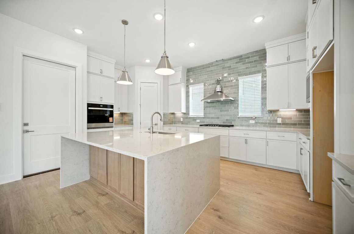 1602 Kit Circle Austin, TX 78758 - Photo 4 of 31