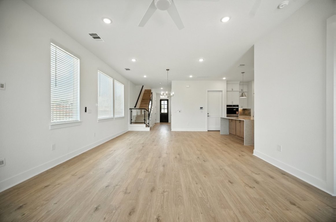 1602 Kit Circle Austin, TX 78758 - Photo 8 of 31